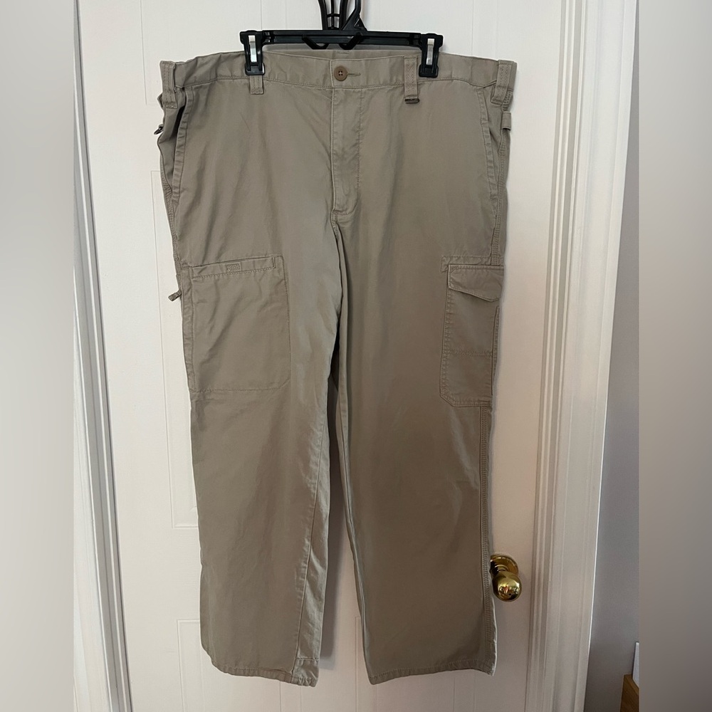 Dockers Men's Cargo Pants Beige